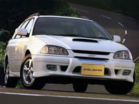 1997年「トヨタ・カルディナGT-T」。280PSユニットを積んだワゴン市場のカリスマだった2代目「レガシィ・ツーリングワゴンGT-B」に対抗する、2代目カルディナの最強グレード。いわば「セリカGT-FOUR」のワゴン版だった。