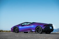 「VIOLA MITHRAS」と名づけられたパープルのボディーカラーが迫力を増している。