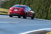 走行モード切り替え機構「JaguarDriveコントロール」には「ノーマル」「エコ」「ダイナミック」「ウインター」の4つのモードが備わっている。