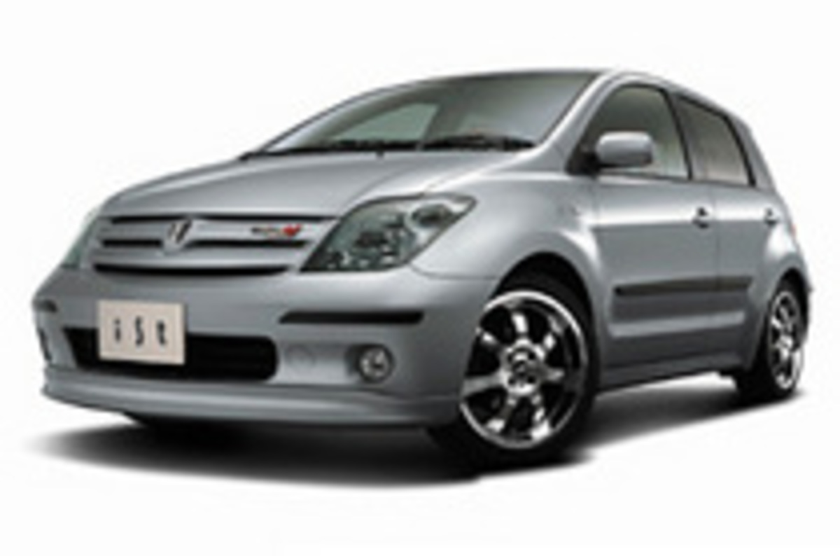 モデリスタ「イストTRD Sports M」を発表 【ニュース】 - webCG