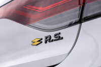 “R.S.”最後のマシン メガーヌ ルノースポール ウルティムが駆けるの画像