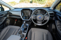 インテリアの仕様は基本的にベースモデルと同じだが、「ウィルダネスエディション」ではナビゲーション機能が標準で装備されるほか、「ツーリング」ベースのモデルにもステアリングヒーターが特別装備となる。