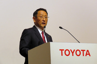 豊田社長は自動車業界をとりまく急速な変化についても言及。「新しいプレイヤーが参入しており、自動車メーカーだけで未来を作ることはできない」としつつ、「(自動車メーカーには)これまでモビリティーを支えてきたという自負がある」「すべての原点である、“もっといいクルマをつくろうよ”という情熱が大切」とコメント。「今回の提携は“もっといいクルマ”をつくるための提携。未来のクルマをコモディティーにはしたくない」と述べた。