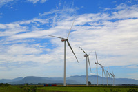 ホンダはブラジルに風力タービン9機からなる発電装置を設置。ブラジルにおける年間約14万台の車両生産に必要とする電力量を、再生可能エネルギーでつくり出している。