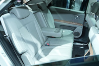 「アイオニック5」のリアシート。