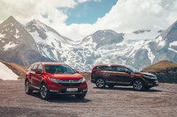 ホイールベースを伸ばしホイールアーチを拡大することで、ダイナミックなシルエットを見せることを目指した。