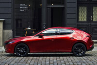 マツダ3ファストバック