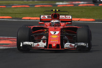 予選5番手、スタートで6番手に落ちたライコネン(写真)は2戦連続の3位表彰台。「スタートは悪くなかったけど、後続のマシンにスリップストリームを使われてしまった。よく挽回したね」と、淡々としたコメント。(Photo=Ferrari)