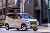 三菱eKクロスT
