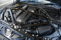 S58型3リッター直6ツインターボエンジンは最高出力480PS、最大トルク600N・mを発生。従来よりも20PSと50N・m強力になった。