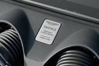 アストンマーティン・ヴァンテージ ロードスター(FR/8AT)【試乗記】の画像