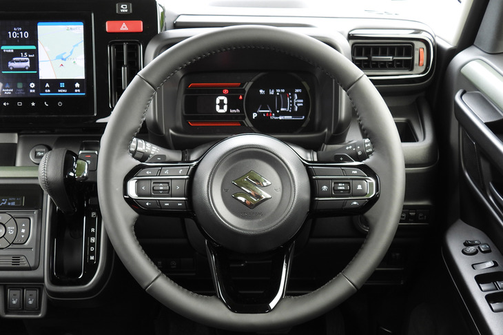 スズキ・スペーシア ギア ハイブリッドXZターボ(ステアリングホイール)