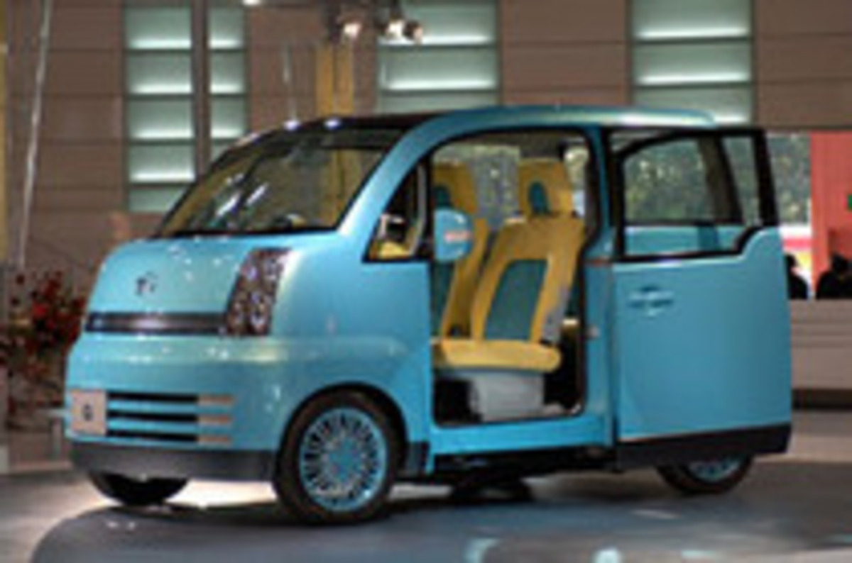 東京モーターショー2003】「解説！笹目二朗：ダイハツ篇」 【ニュース