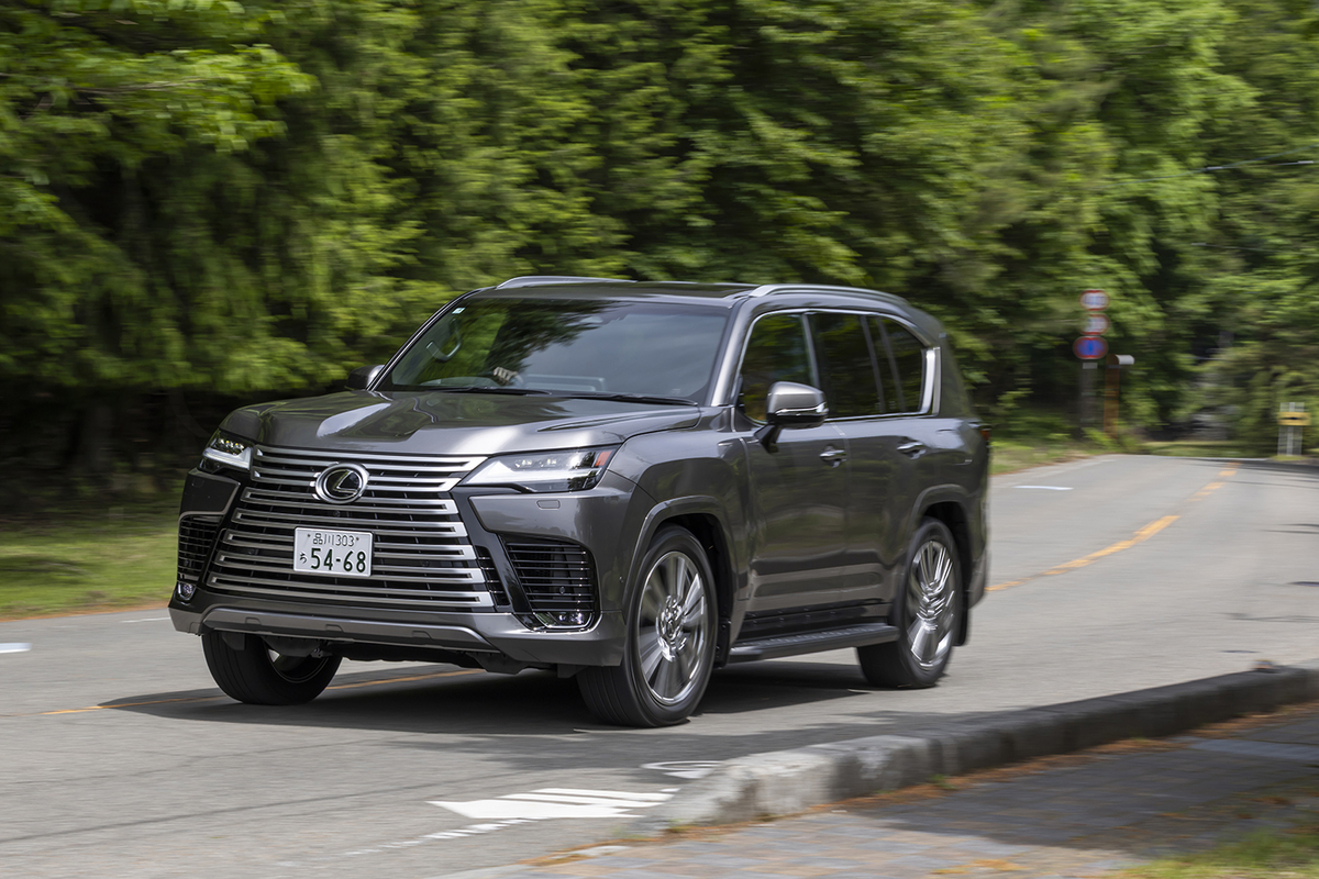 LX700h様向けです。 レクサスLX700h“エグゼクティブ”（4WD/10AT）【試乗記】 大きな違いと