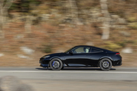 【ホンダ・プレリュードのスペック】
ボディーサイズ:全長×全幅×全高=4520×1880×1355mm/ホイールベース:2605mm/車重:1460kg/駆動方式:FF/エンジン:2リッター直4 DOHC 16バルブ/モーター:交流同期電動機/エンジン最高出力:141PS(104kW)/6000rpm/エンジン最大トルク:182N・m(18.6kgf・m)/4500rpm/モーター最高出力:184PS(135kW)/5000-6000rpm/モーター最大トルク:315N・m(32.1kgf・m)/0-2000rpm/タイヤ:(前)235/40R19 96W XL/(後)235/40R19 96W XL(コンチネンタル・プレミアムコンタクト6)/燃費:23.6km/リッター(WLTCモード)/価格:617万9800円
【取材時の燃費データ】
テスト距離:362.0km(市街地1:高速道路7:山岳路2)/使用燃料:22.5リッター(レギュラーガソリン)/参考燃費:16.1km/リッター(満タン法)/16.0km/リッター(車載燃費計計測値)