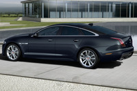 「XJスポーツ&ラグジュアリー」は20台の台数限定販売となる。