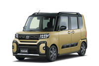 ダイハツ・タント ファンクロス