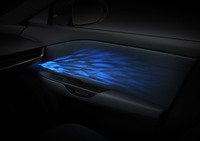 「レクサスRZ」の大幅改良モデル登場 BEVシステムを丸ごと刷新の画像