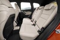 新型「BMW X1」が上陸 フル電動モデル「BMW iX1」もラインナップの画像
