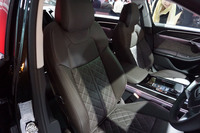 アウディ、フラッグシップセダン「A8」の新型を発表の画像