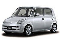 コンセプトカー「MUSE」。軽自動車ながら、広い室内がジマン。インパネに、情報インターフェイスたる10.4インチ大型液晶を備え、IT対応を謳う。