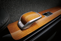 本杢のインナードアハンドル。