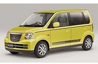 三菱「eKクラッシィ 阪神タイガースエディション」の画像