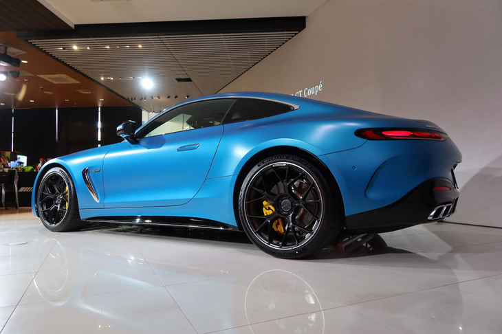 メルセデスAMG GT63 4MATIC+ クーペ