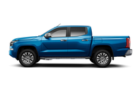 「GLS」グレードにはボディーカラーに「インパルスブルーメタリック」が新規設定された。