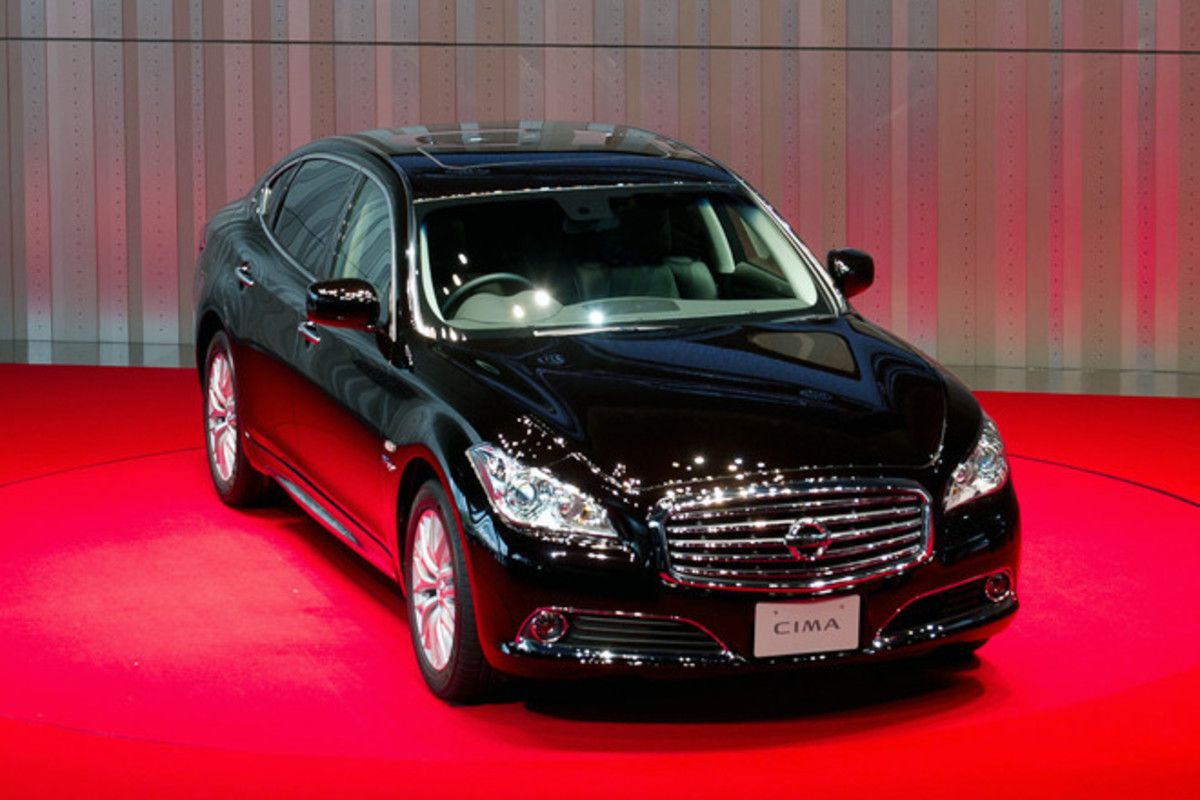 日産シーマのOEM車、車名は三菱ディグニティ 【ニュース】 - webCG