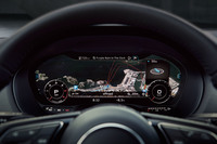 「Q2 ♯コントラストスタイリング」「A3ブラックスタイリング」ともバーチャルコックピットを装備する。