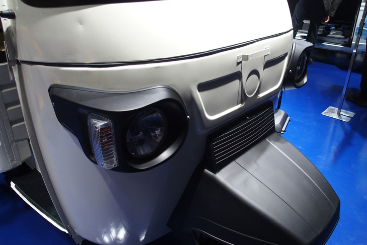 リキシャ(電動三輪タクシー)