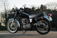 ヤマハSR400(写真:向後一宏)