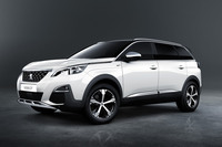 「プジョー5008GT BlueHDi」