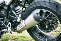 2-in-1エキゾーストシステムはステンレススチール製。他の「R nineT」モデルとは異なり、マフラーはシングルタイプとなっている。
