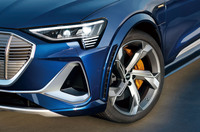 システム最高出力503PSを誇る「アウディe-tron S/e-tron Sスポーツバック」登場の画像