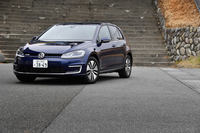 フォルクスワーゲンe-ゴルフ プレミアム