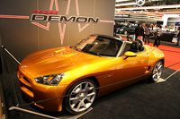 「ダッジ・デーモン」。今年、3月のジュネーブショーで披露されたコンセプトカー。ジャパンプレミアであるのに、会場ではなぜか端のほうにひっそりと置かれていた。