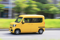 JC08モード燃費は23.8km/リッター。