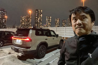 夜の首都高で「レクサスGX550“オーバートレイル+”」に試乗した。GXはレクサスのラインナップでは「LX」と「RX」の間に位置づけられるSUVで、「ザ・プレミアム・オフローダー」が開発コンセプトとされる。