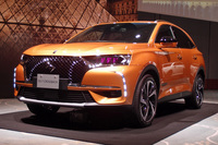 DSブランドのフラッグシップSUV「DS 7クロスバック」上陸