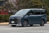 トヨタ・ヴォクシーS-Z