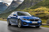 パリモーターショーでお披露目された新型「BMW 3シリーズ」。