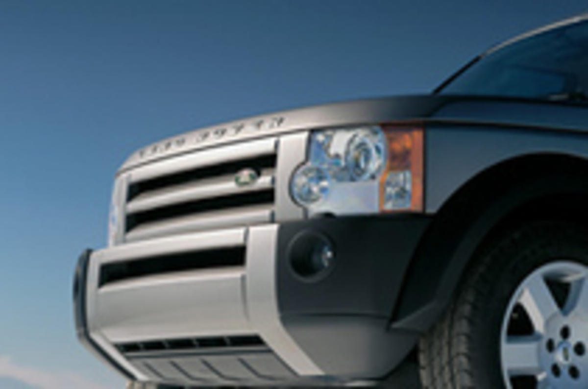 新しい「ランドローバー・ディスカバリー」世界初公開【ニューヨーク