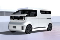 トヨタが“超拡張型モビリティー”「KAYOIBAKO」を発表【ジャパンモビリティショー2023】