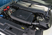 パワートレインは、2リッター直4ガソリンターボエンジンと8段ATの組み合わせだ。