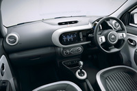 「ルノー・トゥインゴ」に販売台数140台の特別仕様車「リミテ」が登場の画像