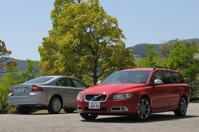 【スペック】V70 2.5T R-DESIGN:全長×全幅×全高=4825×1890×1545mm/ホイールベース=2815mm/車重=1750kg/駆動方式=FF/2.5リッター直5DOHC20バルブ ターボ(200ps/4800rpm、30.6kgm/1500-4500rpm)/価格=544.0万円(テスト車は市販車と一部仕様が異なります)