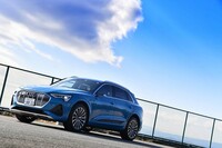 輸入車チョイ乗りリポート 第2回:電気の魅力はひとつにあらずの画像