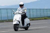 ベスパGTSスーパー300(CVT)の画像